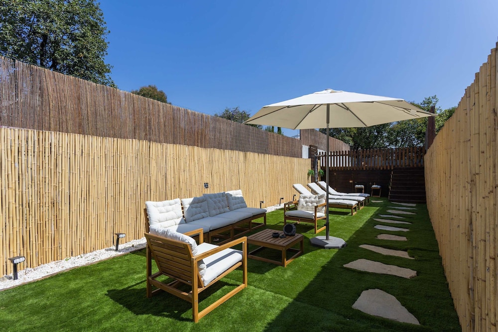 Liiiving in Porto - Pool Paradise Apartment C