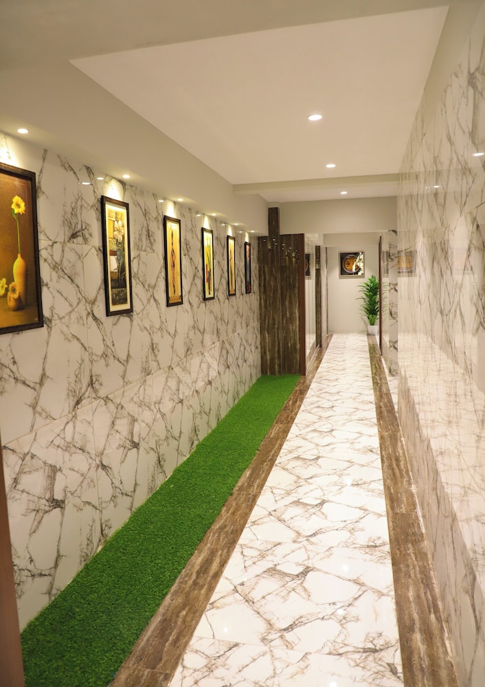 RK Hotel