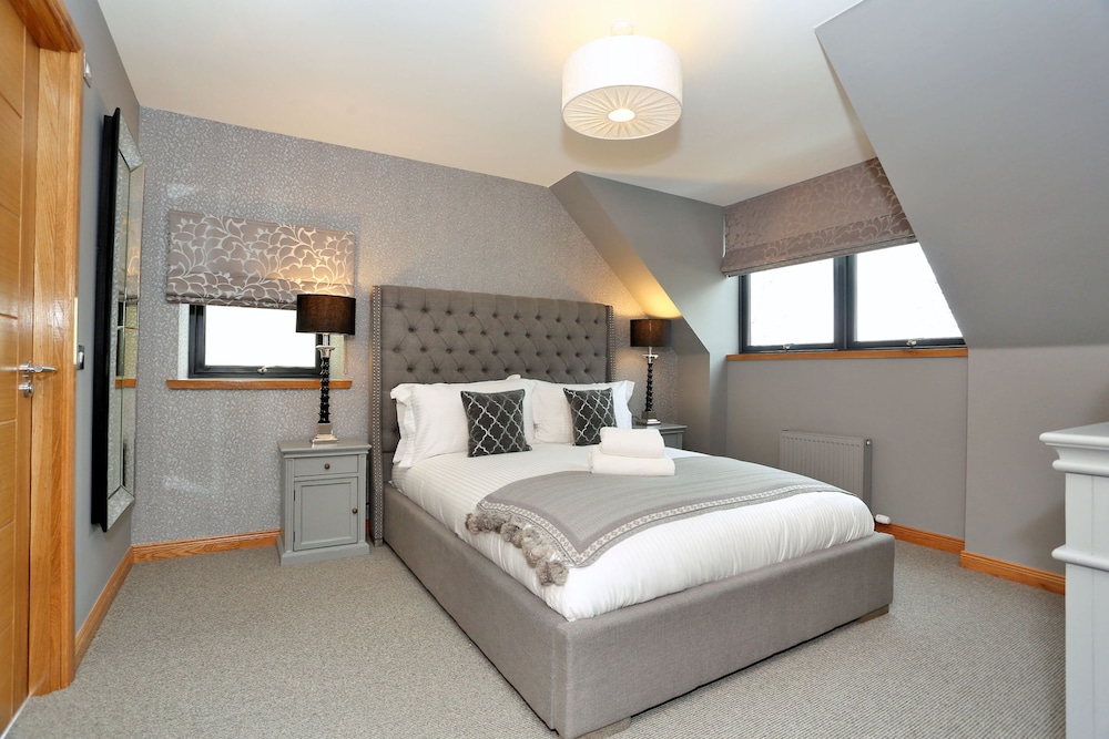 Fabulous 3 bed Home in Royal Deeside, Aberdeen view 4