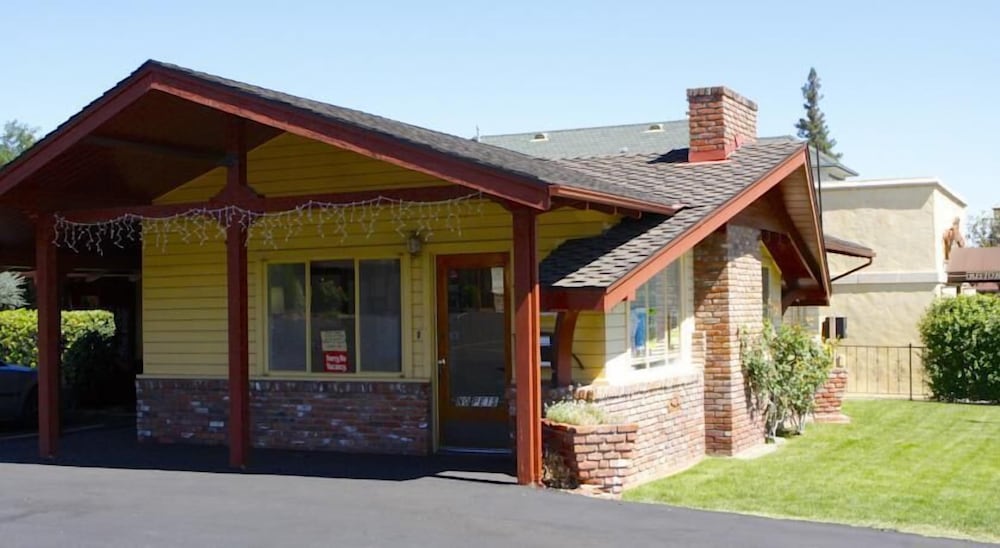 Melody Ranch Motel