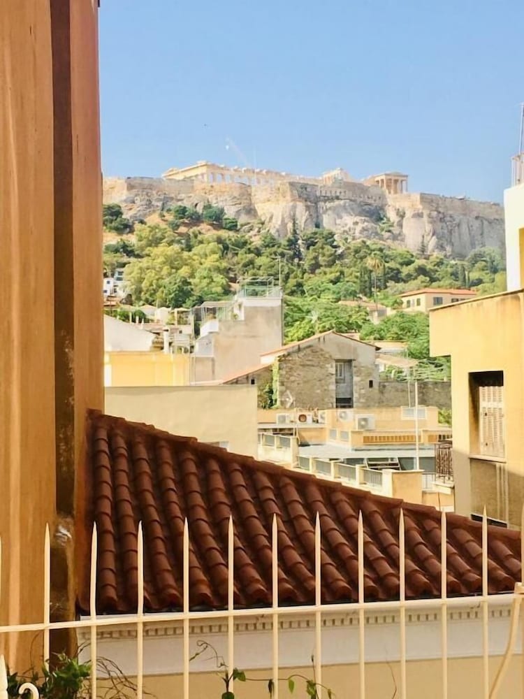 Metis Athens Suites