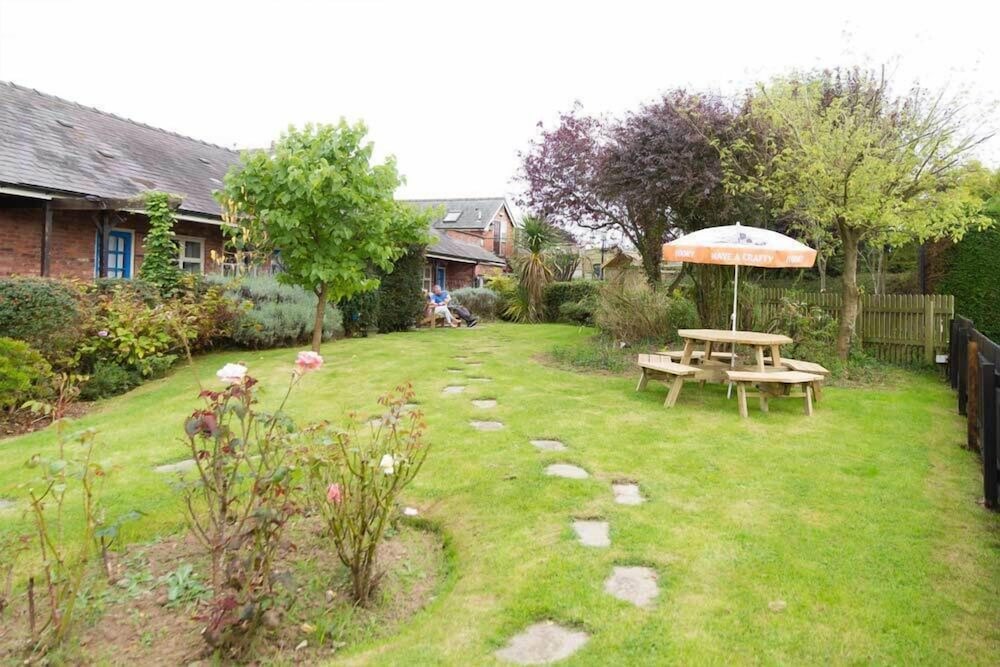 The Hanmer Arms
