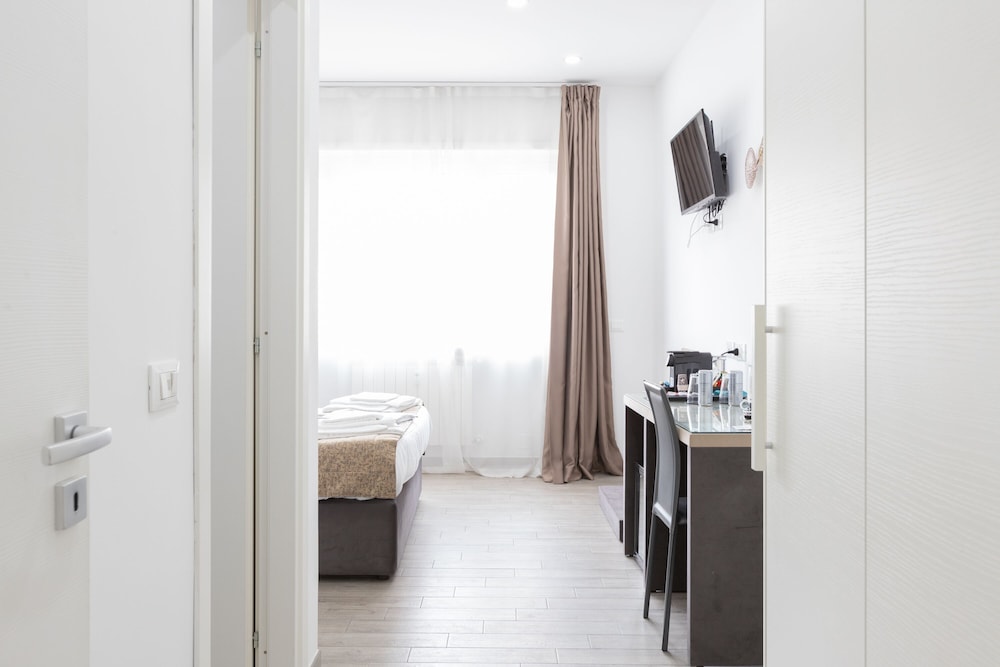 247 LuxuryRooms