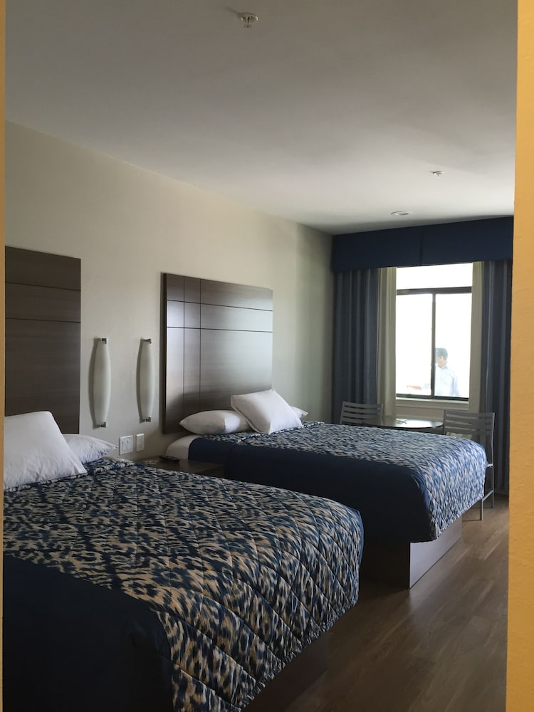 Palace Inn Gulfgate - Property Image 4