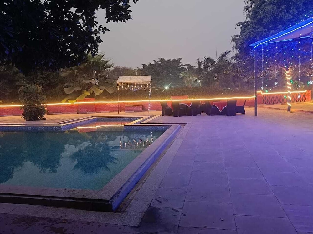 ARAVALI HILLS RESORT