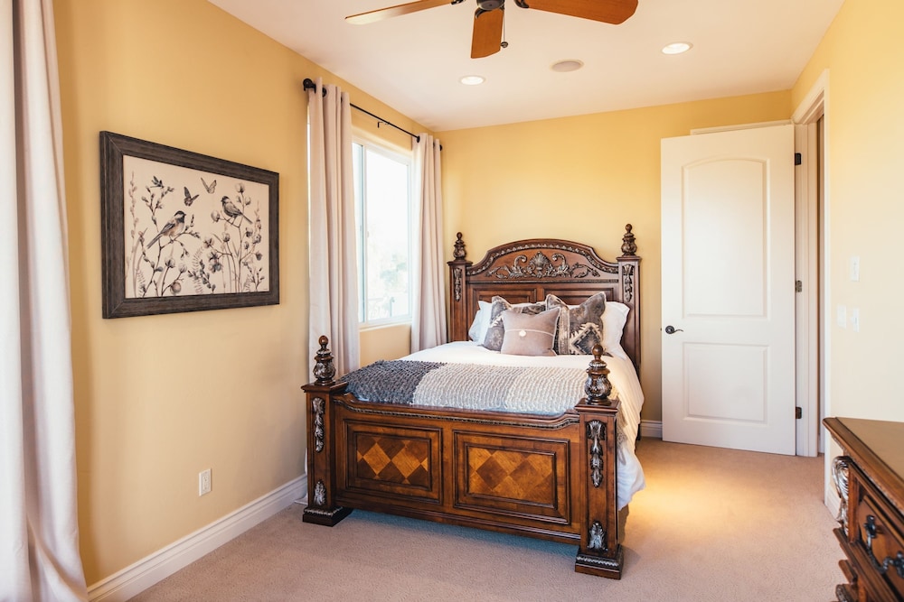 Via del Sur by Avantstay Private Spanish Villa w Views Walk to Wineries