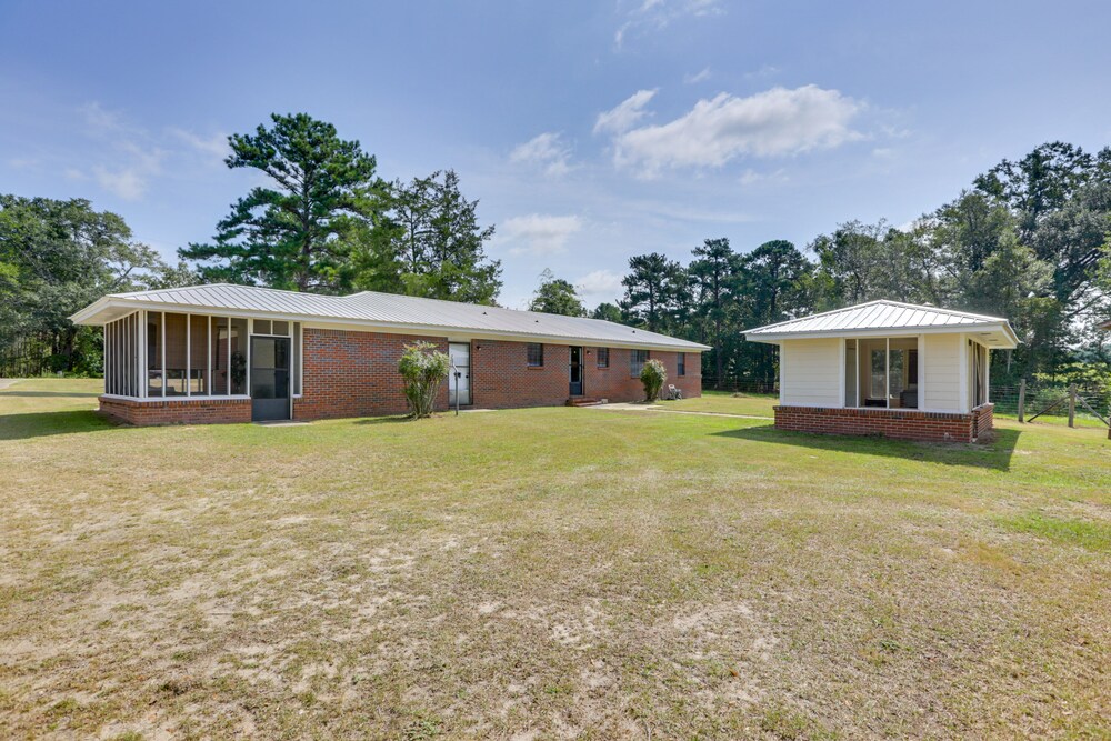 Pet-friendly Slocomb Vacation Rental w/ Sunroom! - Property Image 16