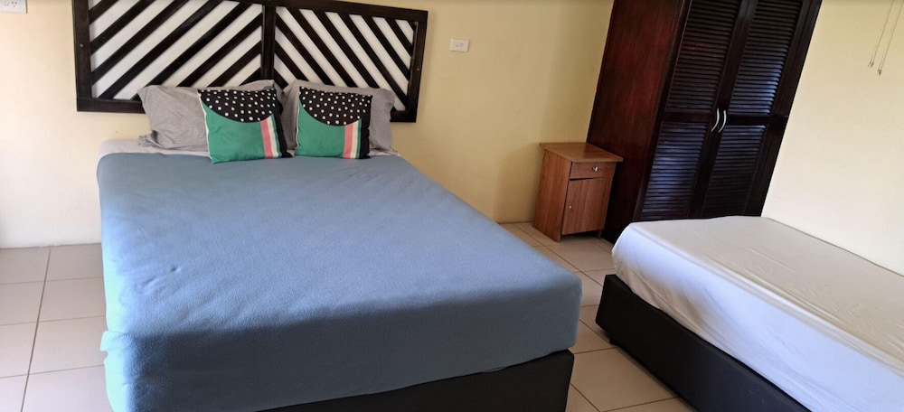 Shalini Garden Hotel & Apartment - view 3