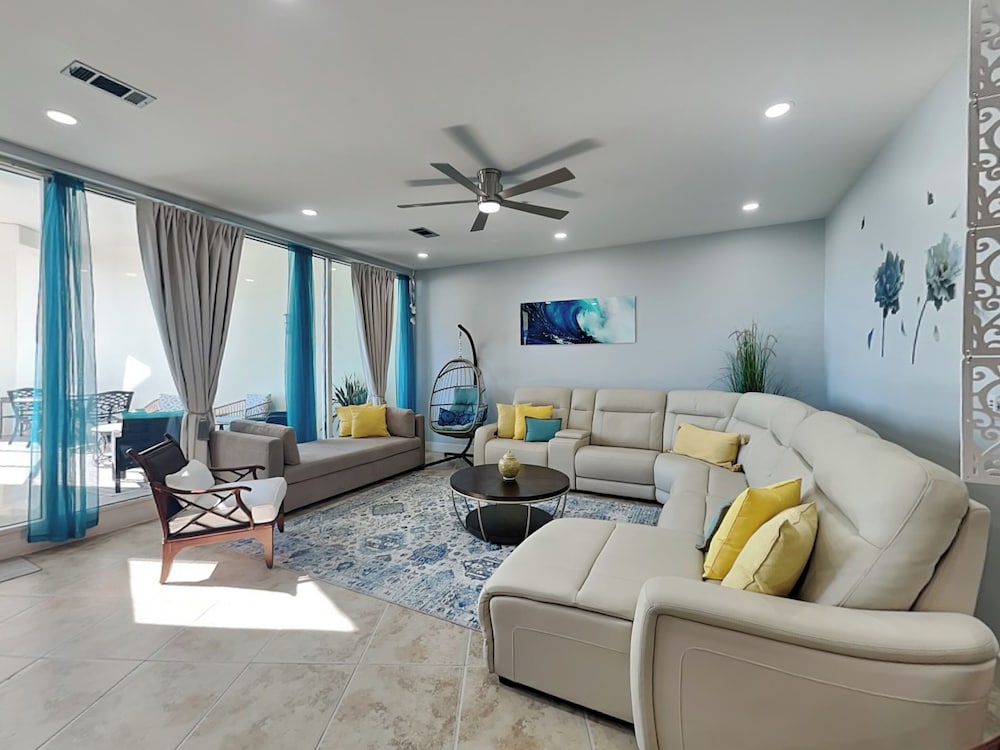 The Cozy Corner by Ryson Vacation Rentals