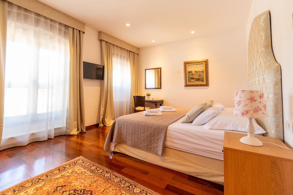 Heritage Villa Apolon
