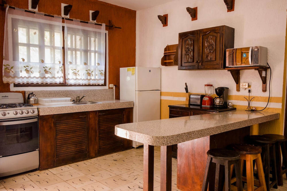 Beachfront Hacienda del Cuyo Penthouse, photo 11