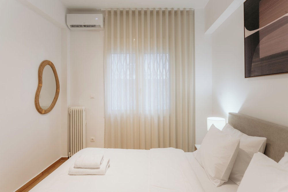 Classy & Modern Apt in Pagrati - Athens