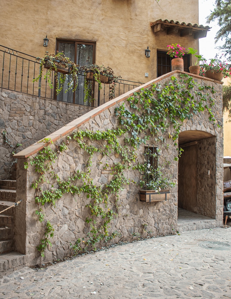 Hotel Pietro Santo - Image 1