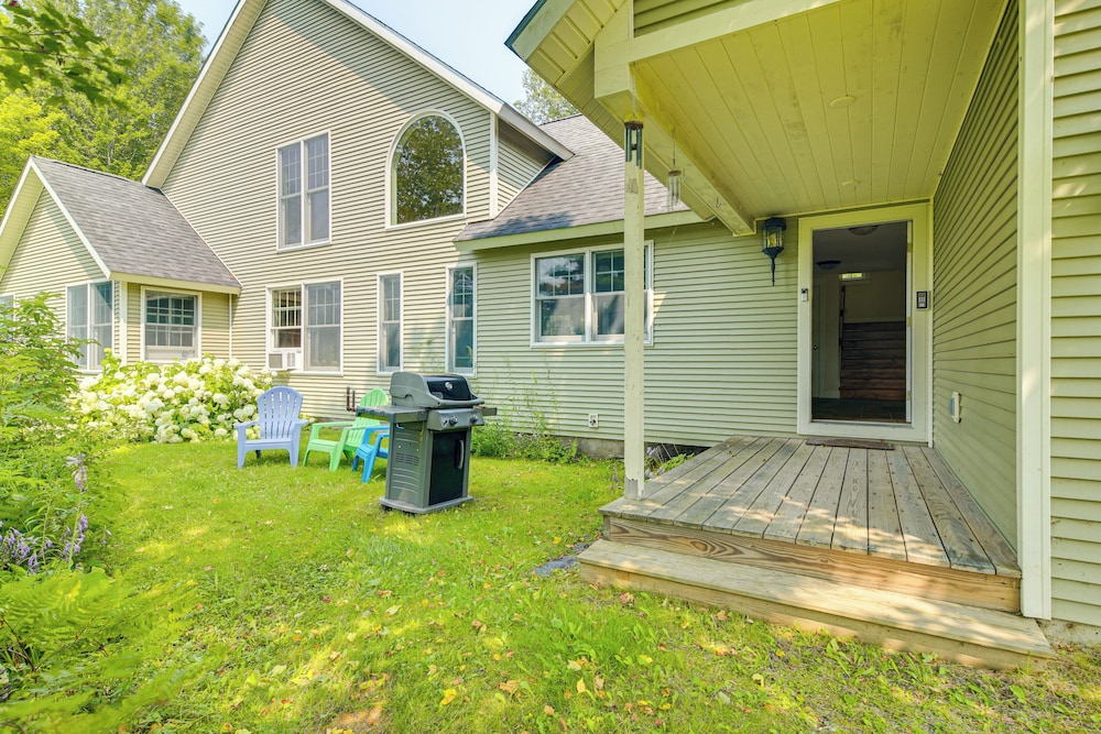 Rural Retreat 3 Mi to Morrisville & Rail Trail!