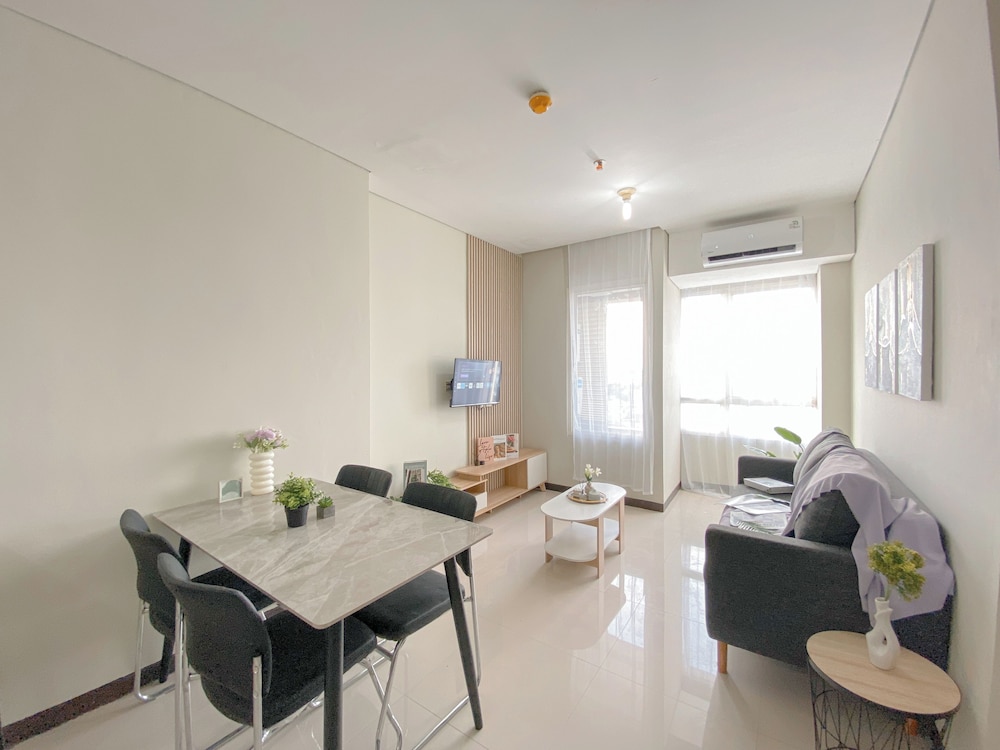 Minimalistic Designed 2Br Nifarro Park Apartment