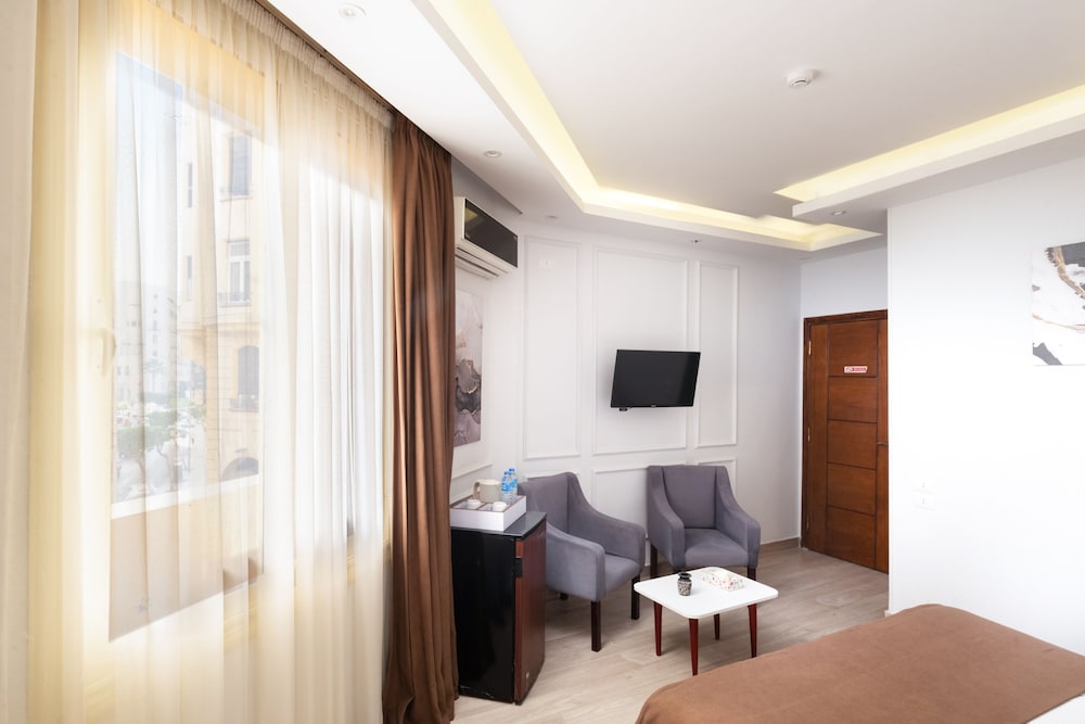 hotel room