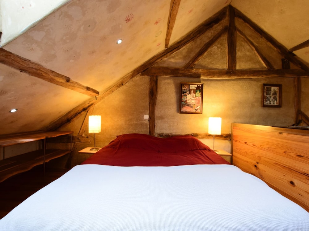 Holiday Home not far From the Small Town of Durbuy view 3