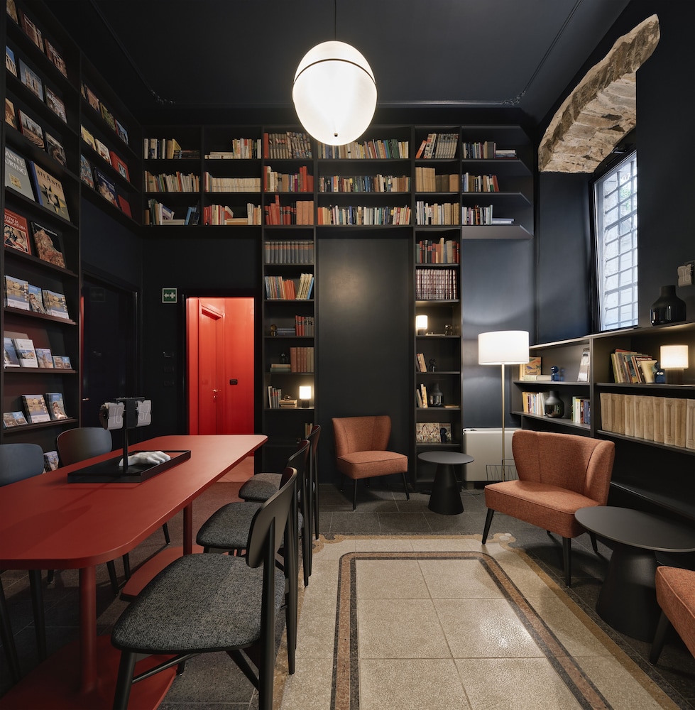 Urbanauts Studios Minelli