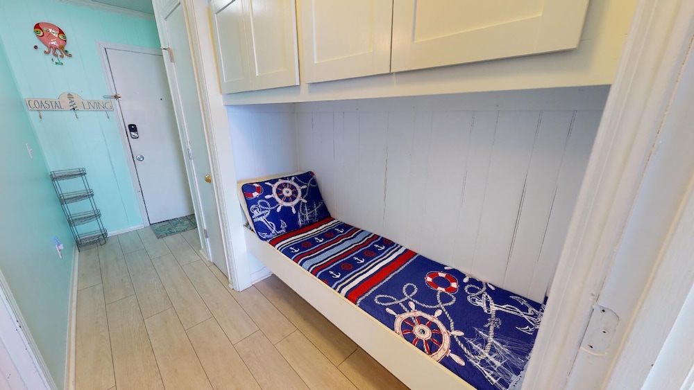 Beach Racquet B by Tybee Vacation Rentals