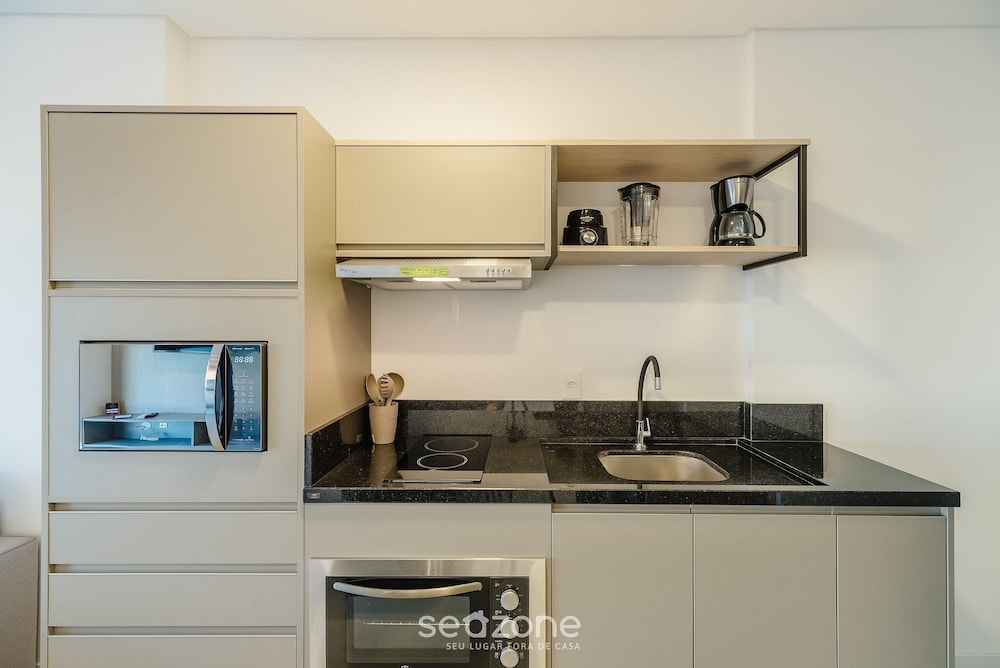 MHF II Apts Variados em Prédio com Vista para o Mar em Itapema