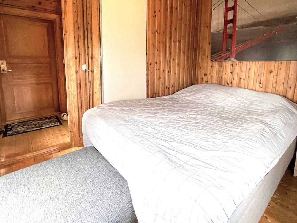 Peaceful Forest Cabin in Dalsland