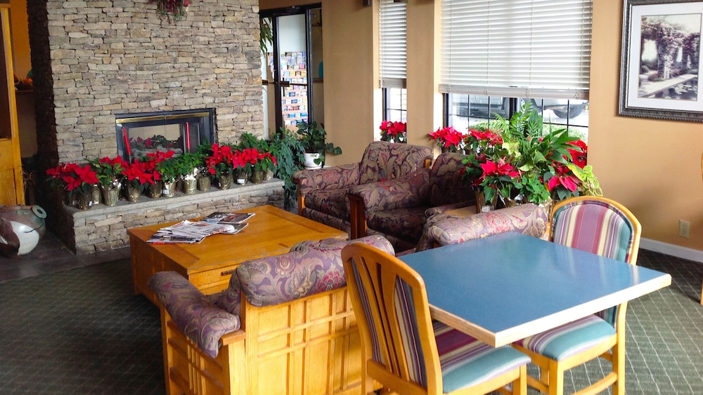 Sweetwater Vacations - Inn of Loudon - Property Image 2