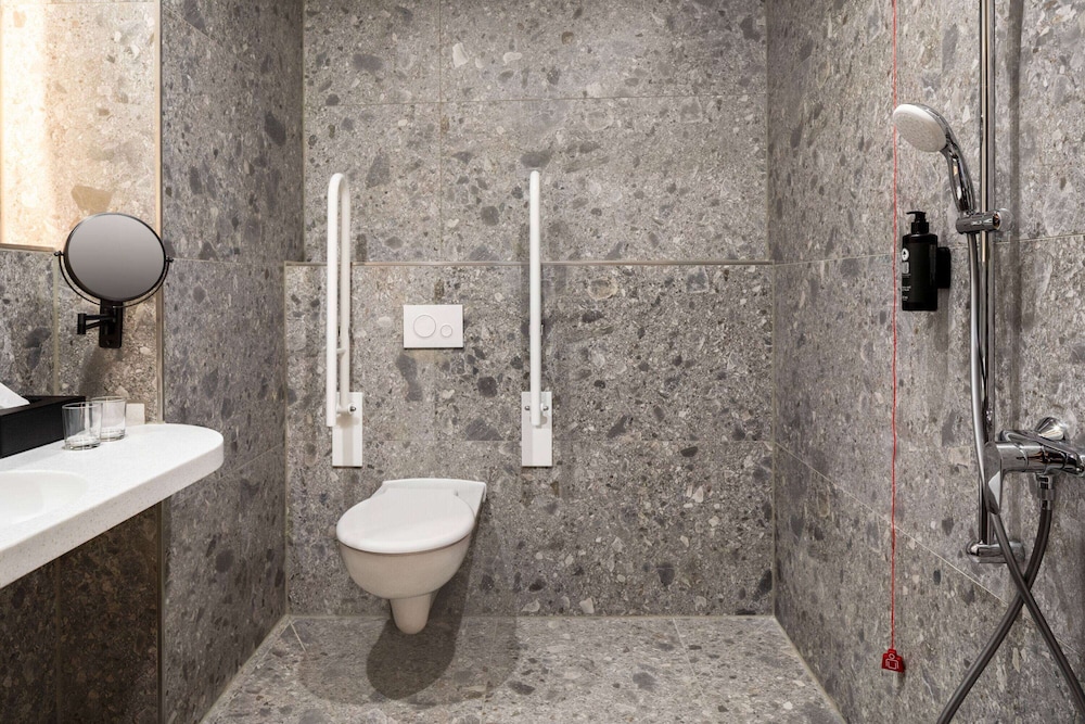 Berlin Vacations - Vienna House Easy by Wyndham Berlin Potsdamer Platz - Property Image 6