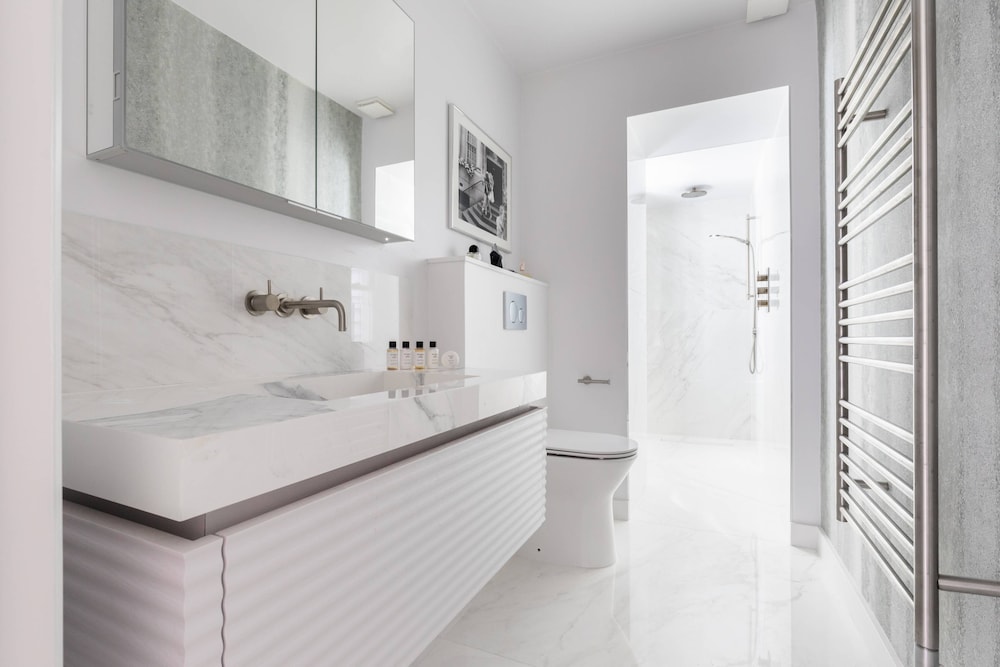 Elvaston Place III by Onefinestay