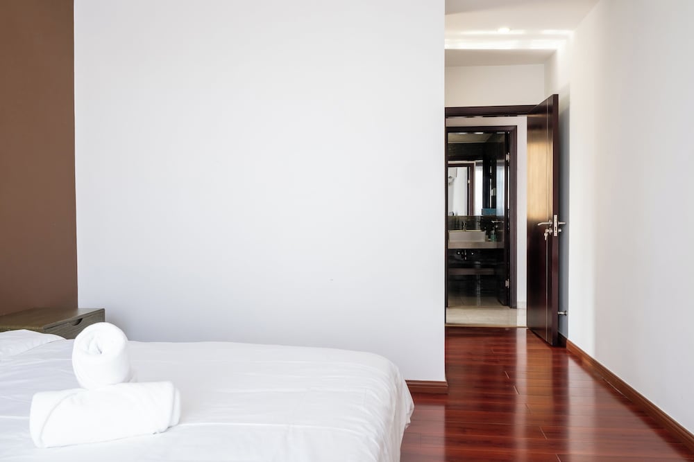 Yue Tai Apartment City Center by Soben