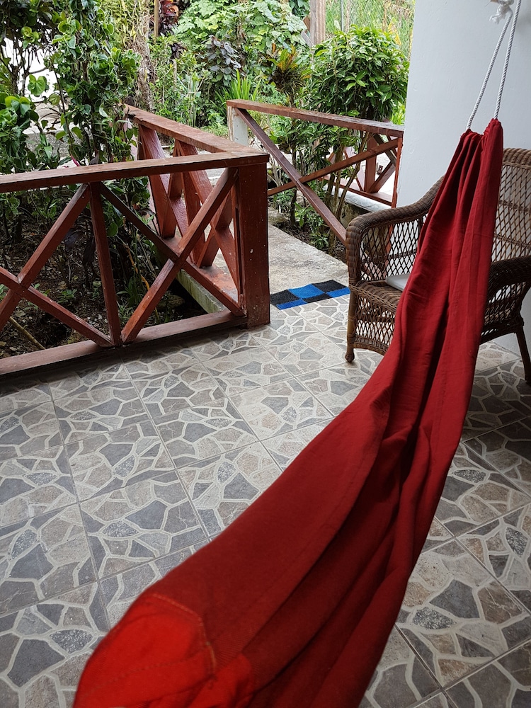Hibiscus Valley Inn