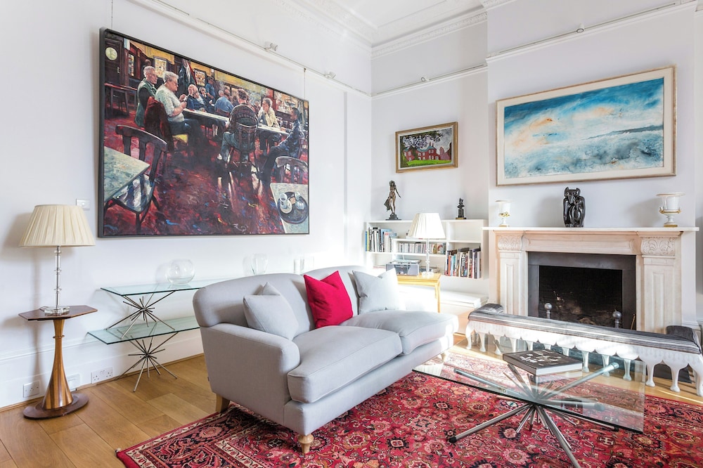 Pembridge Villas IV by Onefinestay
