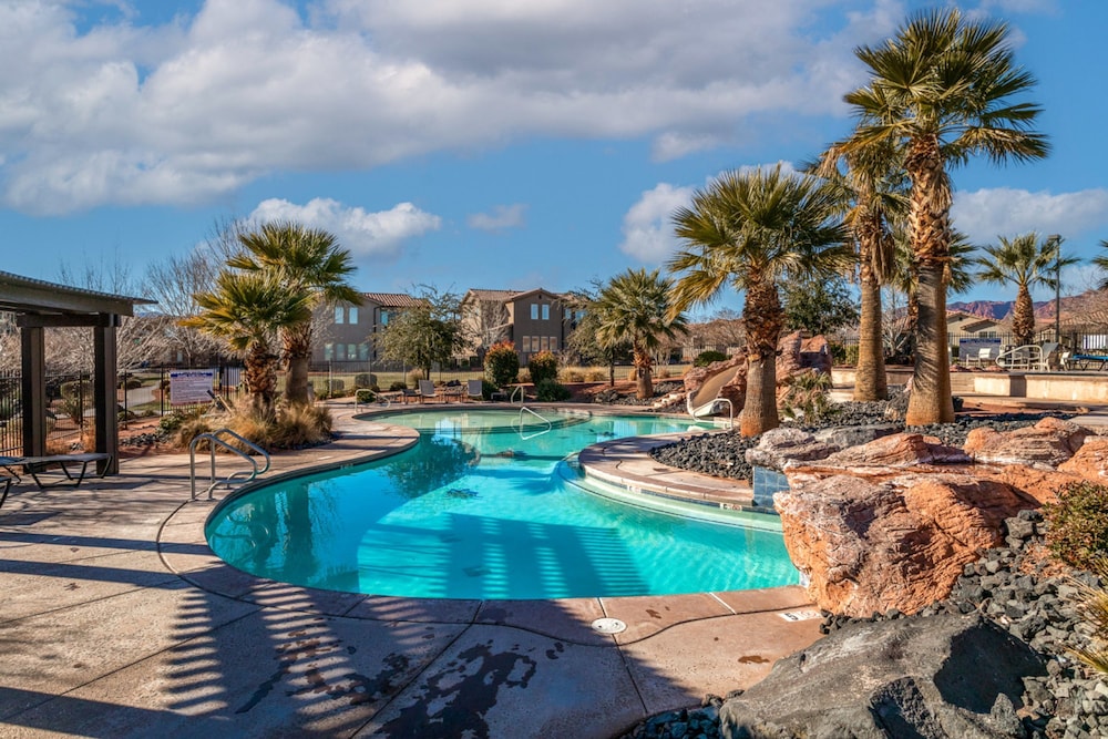Paradise Village 3 - Grand View Estates