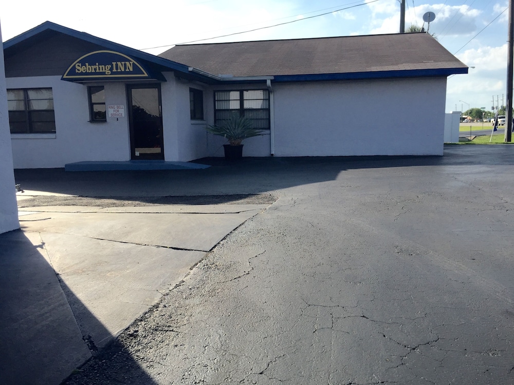 Sebring Vacations - Sebring Inn - Property Image 6