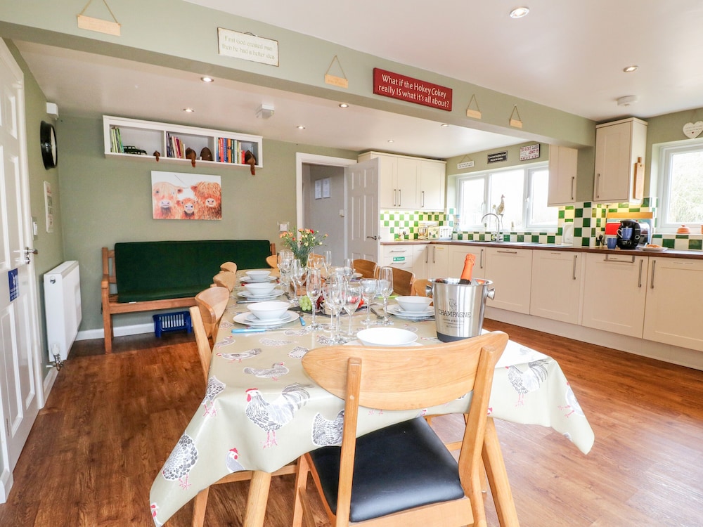 Aditum Cottage