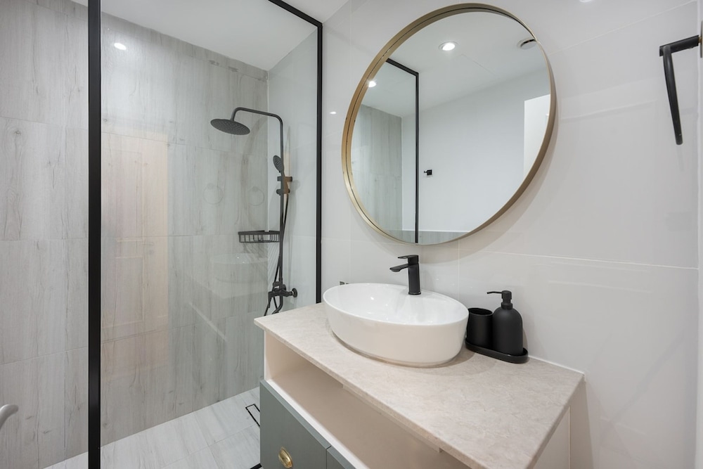Premium 1-bedroom Apartment in Dubai Marina