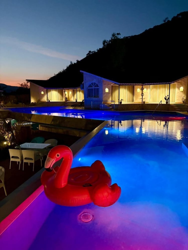 Casa Rossa Resort