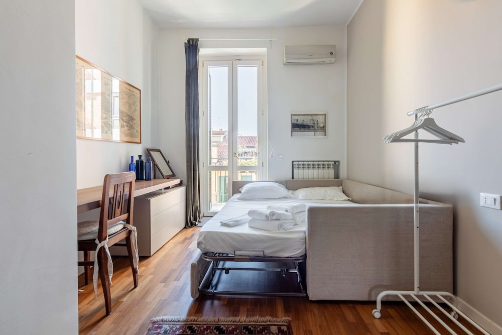 Casa Melzo Chic Apartment in Porta Venezia