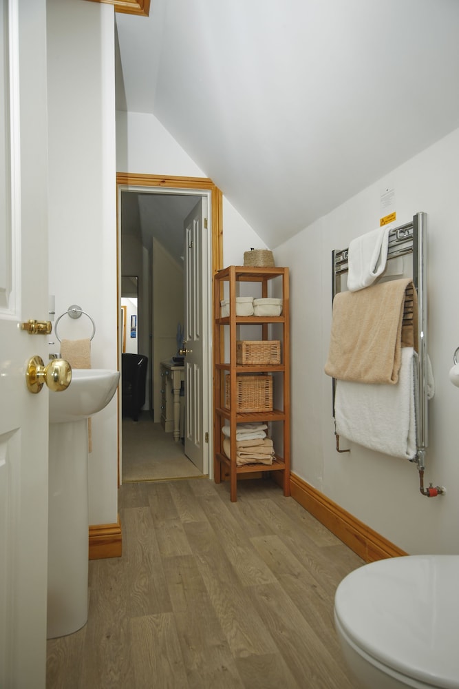 Wadebridge Vacations - Brookdale BB - Property Image 41