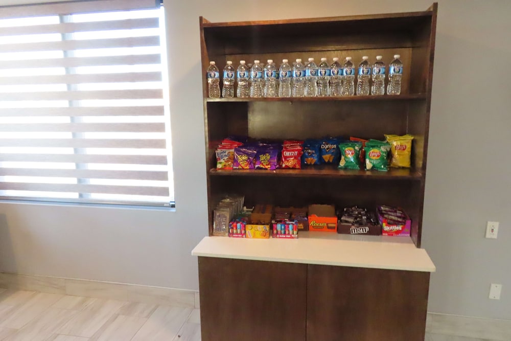 Childress Vacations - Best Western Childress West Hotel - Property Image 9