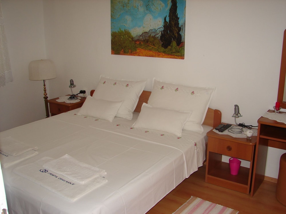 Slavica - Apartment With Large Terrace - A1 view 2