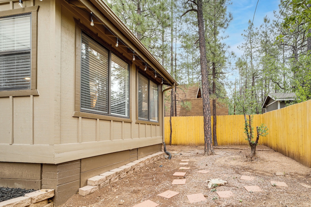 Outdoor Oasis w/ Hiking Access: 20 Mi to Flagstaff