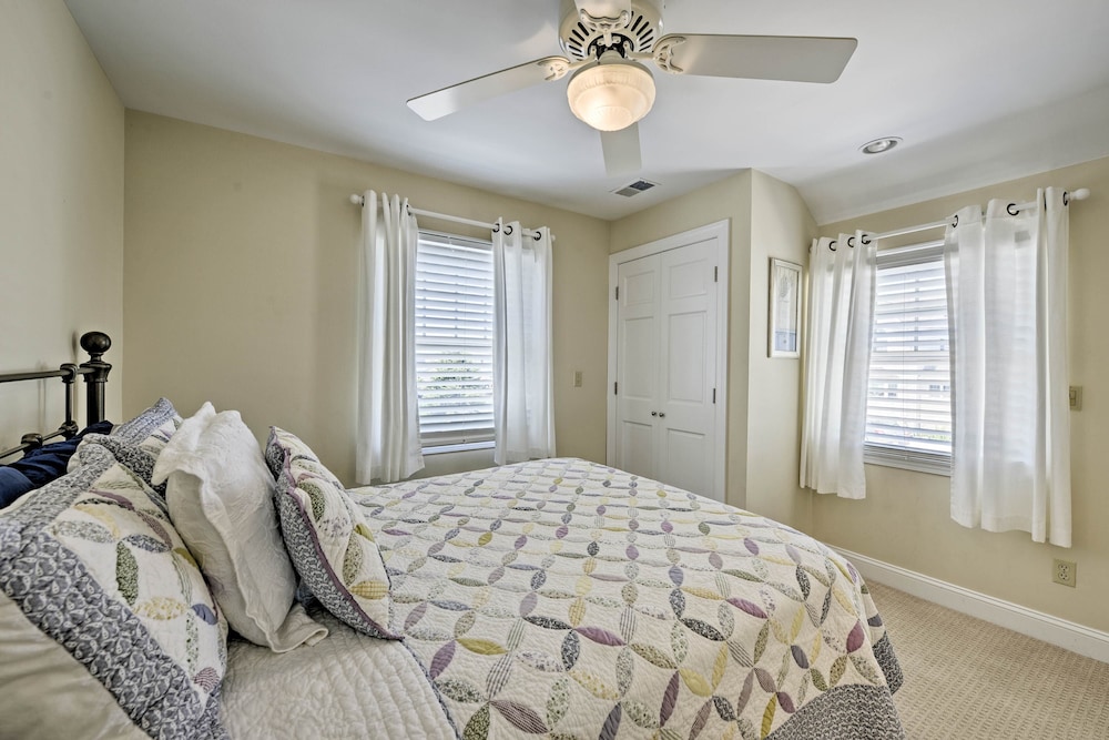 Lavallette House w/ Fenced Yard & Gas Grill! view 2