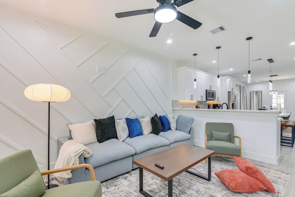 6 Mi to Dtwn Houston: Family-friendly Home w/ Yard