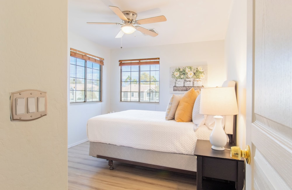 Casa Alessia 4BR Home & Heated Pool