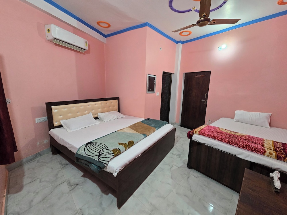 Avadh Dham Guest House