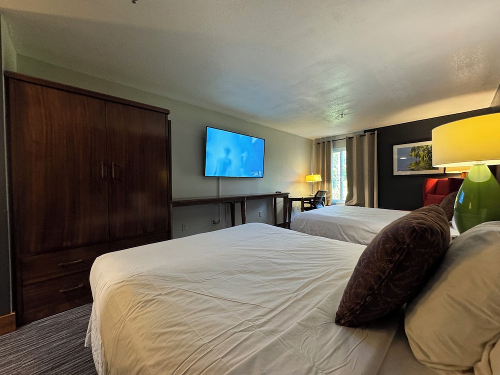 Cordele Vacations - Lux Hotel - Property Image 4