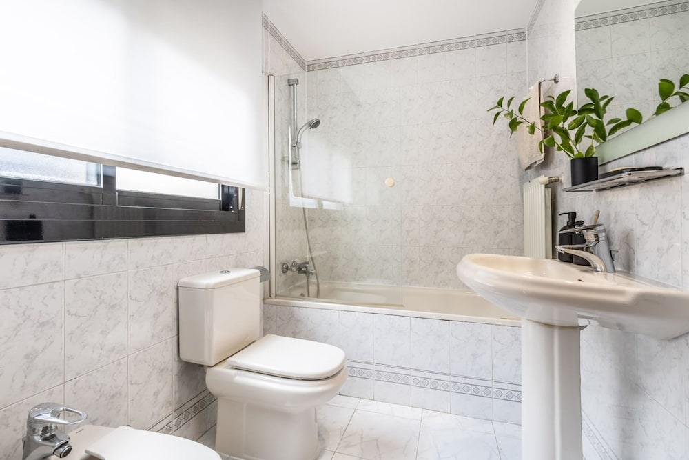 Llivia - 3 Bedrooms and Terrace in Almagro