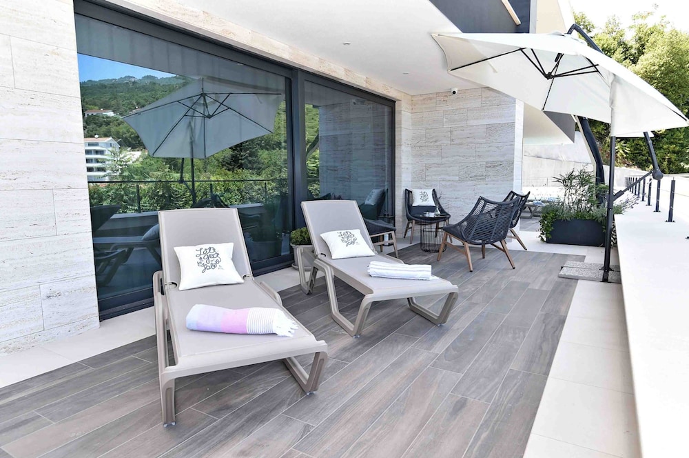 Villa Bella Vista B in Icici