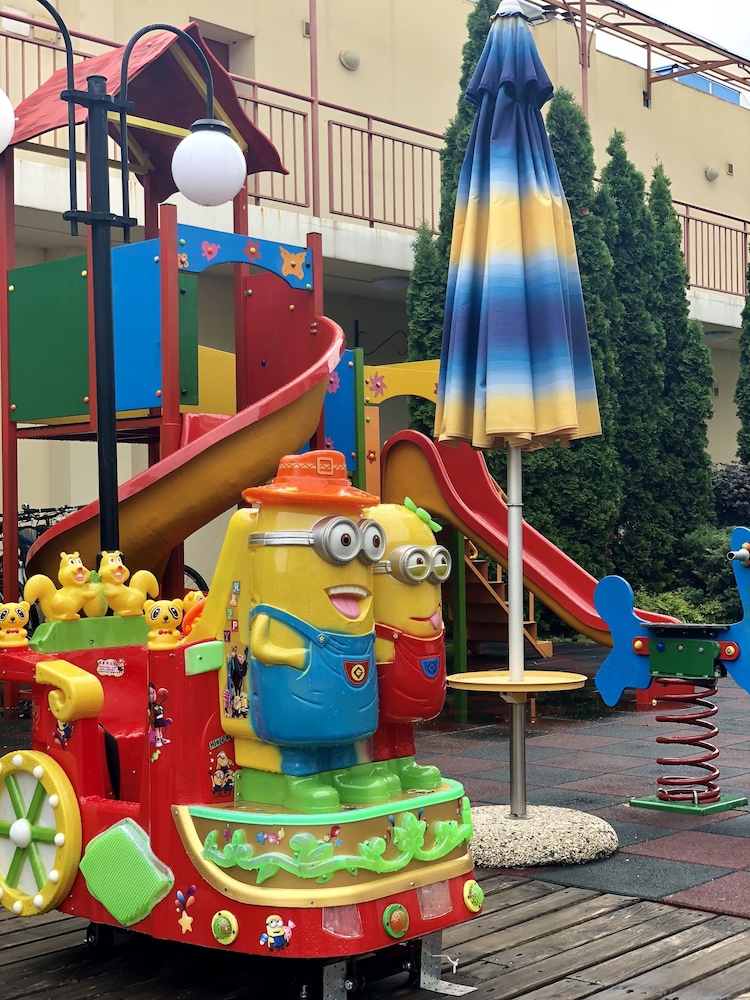 Central Plaza Studio