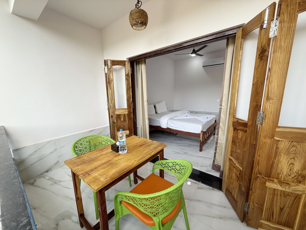 Hunter Beach Resort